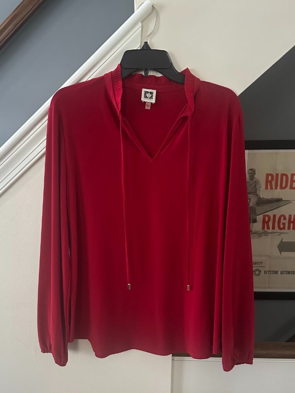 Anne Klein Long‑Sleeve Blouse – Size L – Gently Used